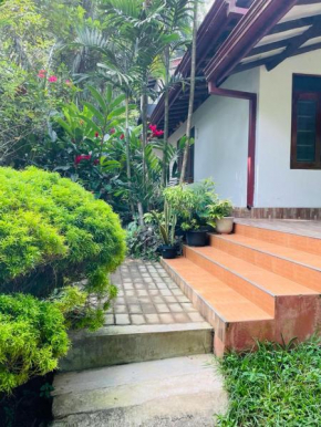 Chami's Home Stay